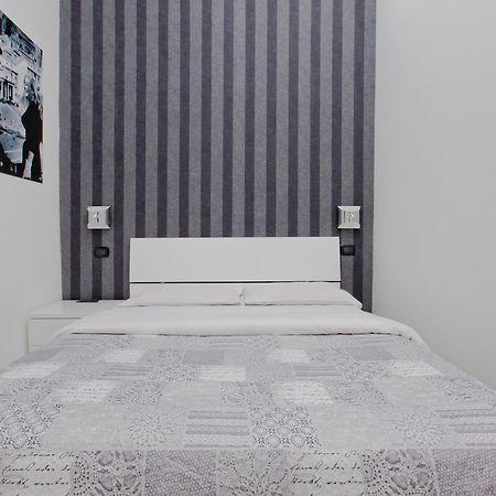 לינה וארוחת בוקר New Rome House 2 מראה חיצוני תמונה