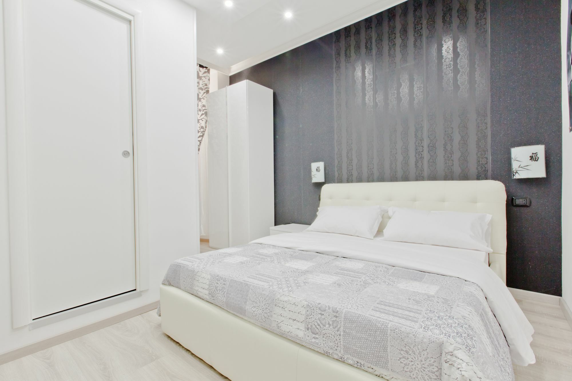 לינה וארוחת בוקר New Rome House 2 מראה חיצוני תמונה